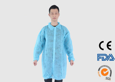 Áo khoác du lịch dùng một lần thoáng khí với nút chụp phía trước